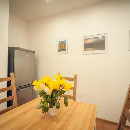 Appartement Charles District #1 *